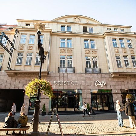 Bristol Economy Acomodação com café da manhã Bytom Exterior foto